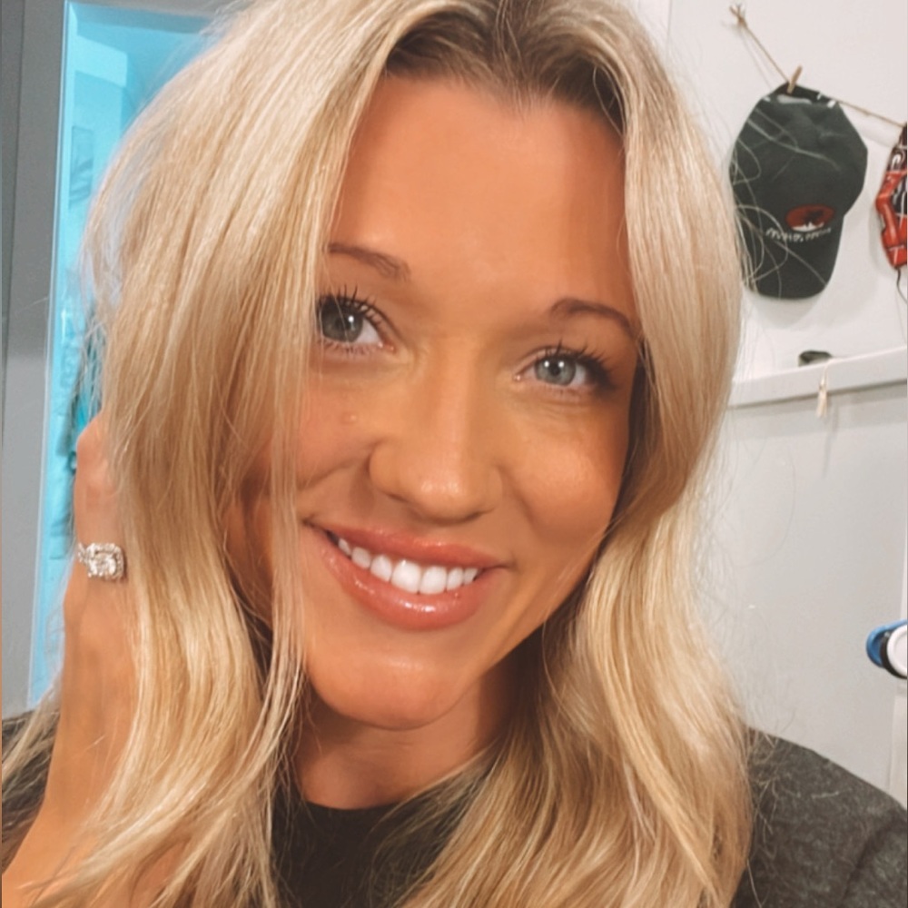 Meet your Posher, Jessica